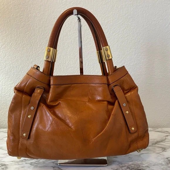 Chloe Handbag - Picture 2 of 14